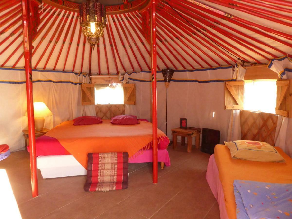 Отель Ferme Saint Pierre Bargeme Экстерьер фото